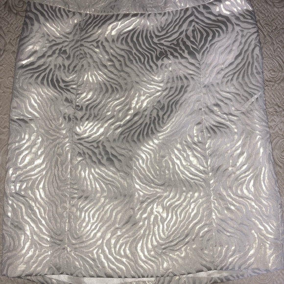 The Loft cream & silvery gold zebra print skirt - Picture 6 of 6